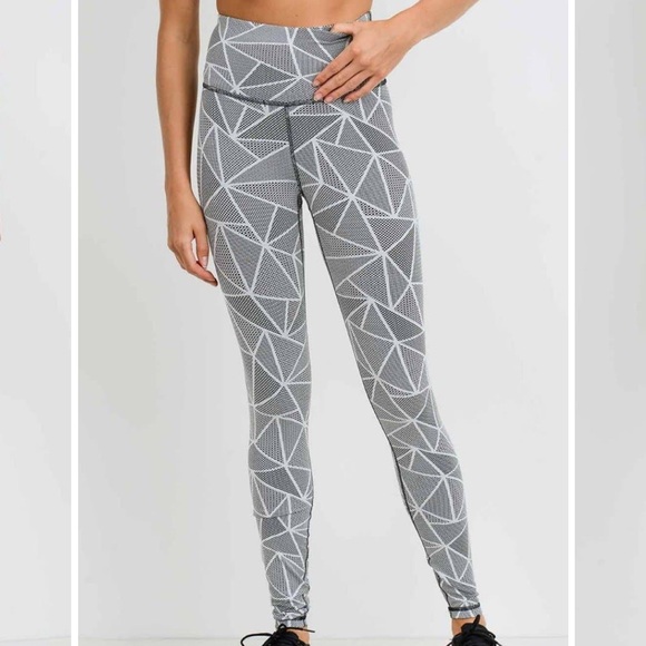 MonoB High Rise Women’s Athletic Leggings Sz Small NWOT - Picture 2 of 8